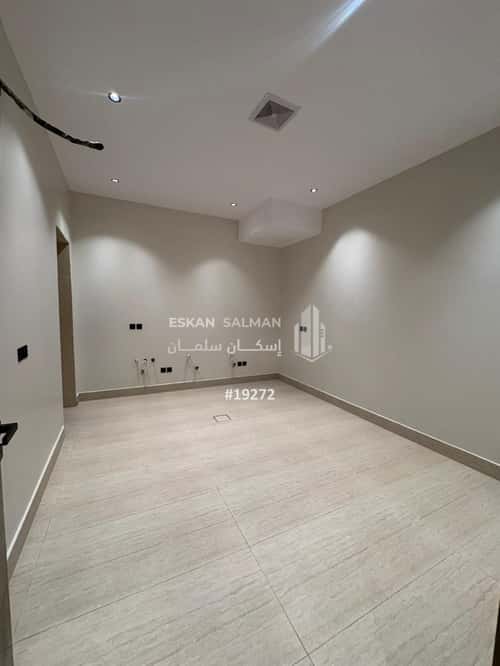 5 bedroom floor in Al Khaleej 3