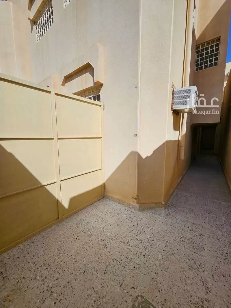 الطابق في الاسكان