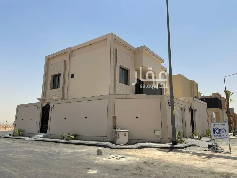 7 bedroom villa in Al Hazm 2