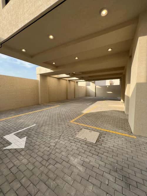 3 bedroom apartment in Al Mahdiyyah 6