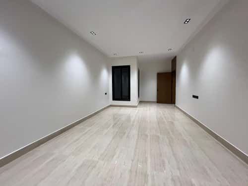 3 bedroom floor in Okaz 2