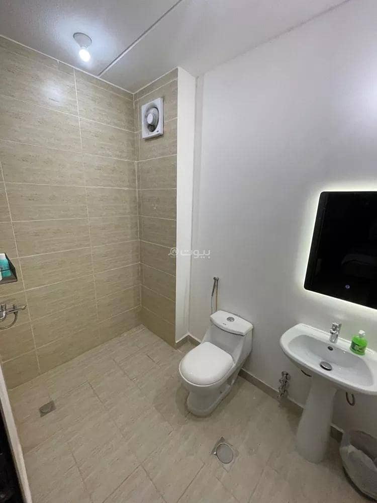 4 bedroom villa in Khuzam, Riyadh 17