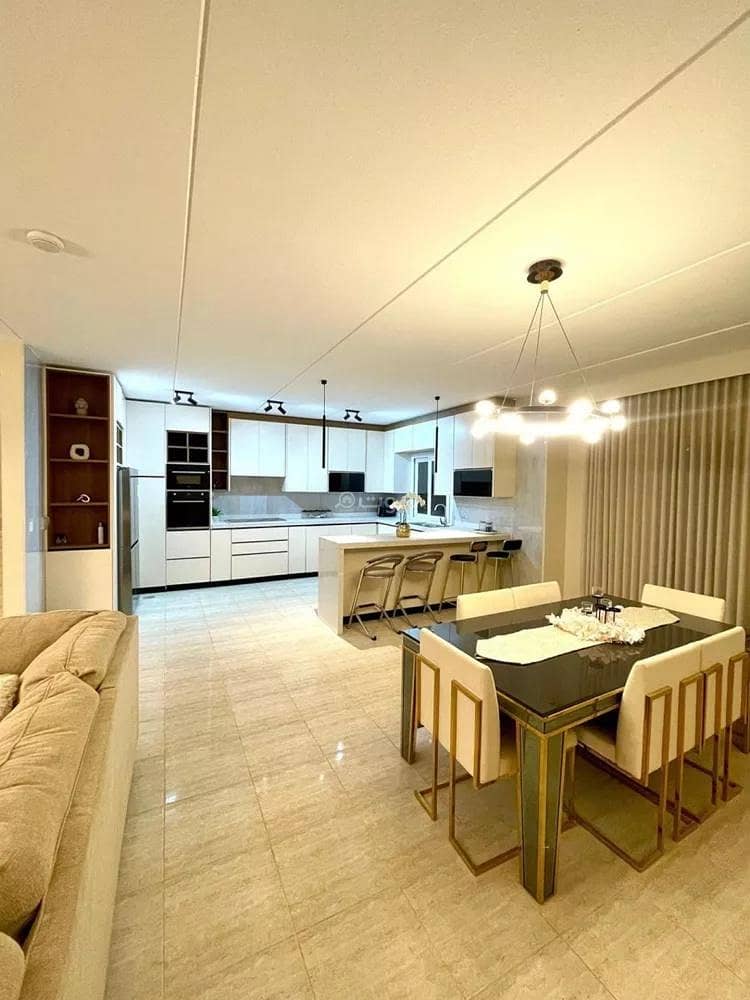 4 bedroom villa in Khuzam, Riyadh 18