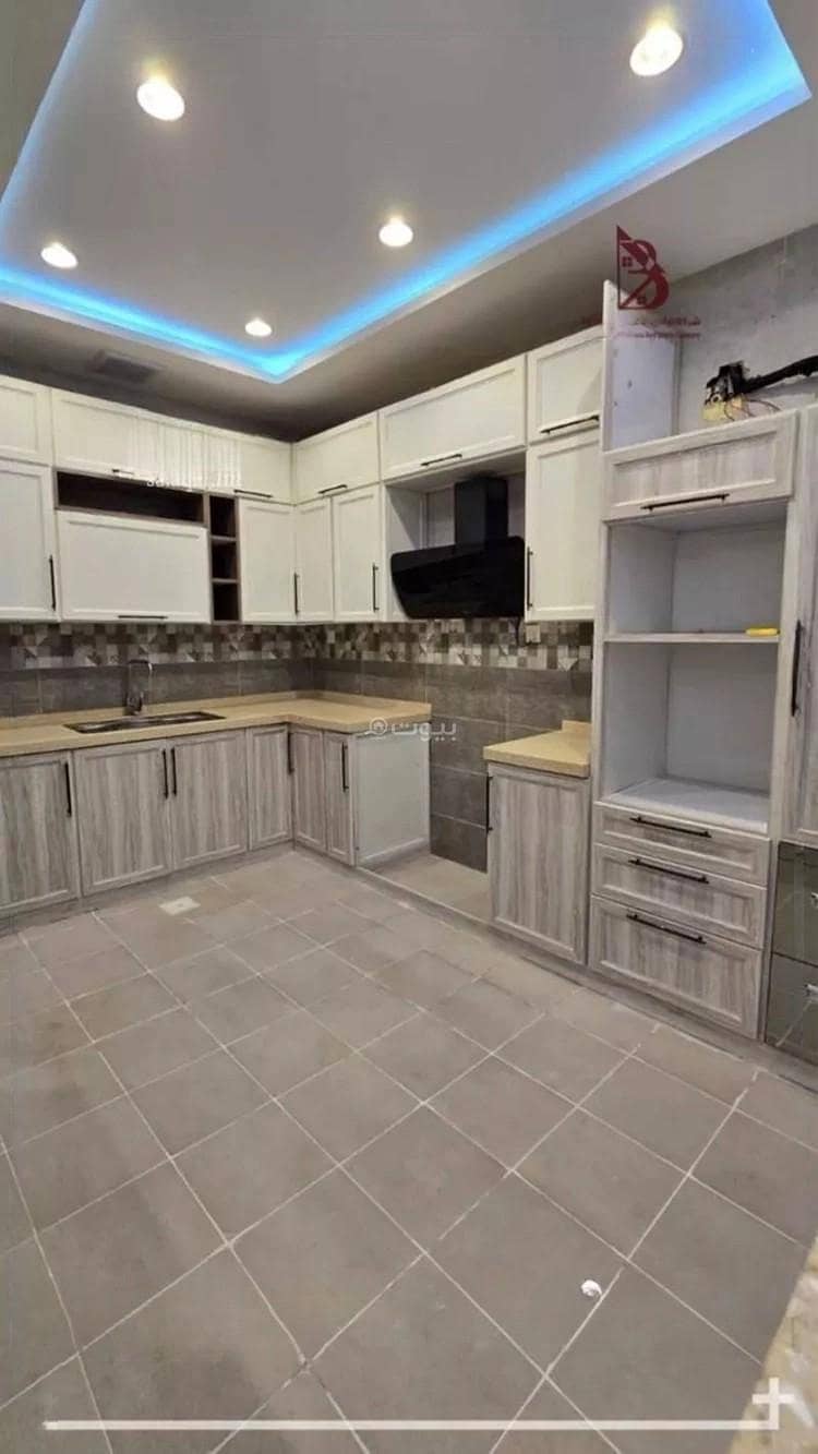 3 bedroom apartment in Al Sawari, Jeddah 8