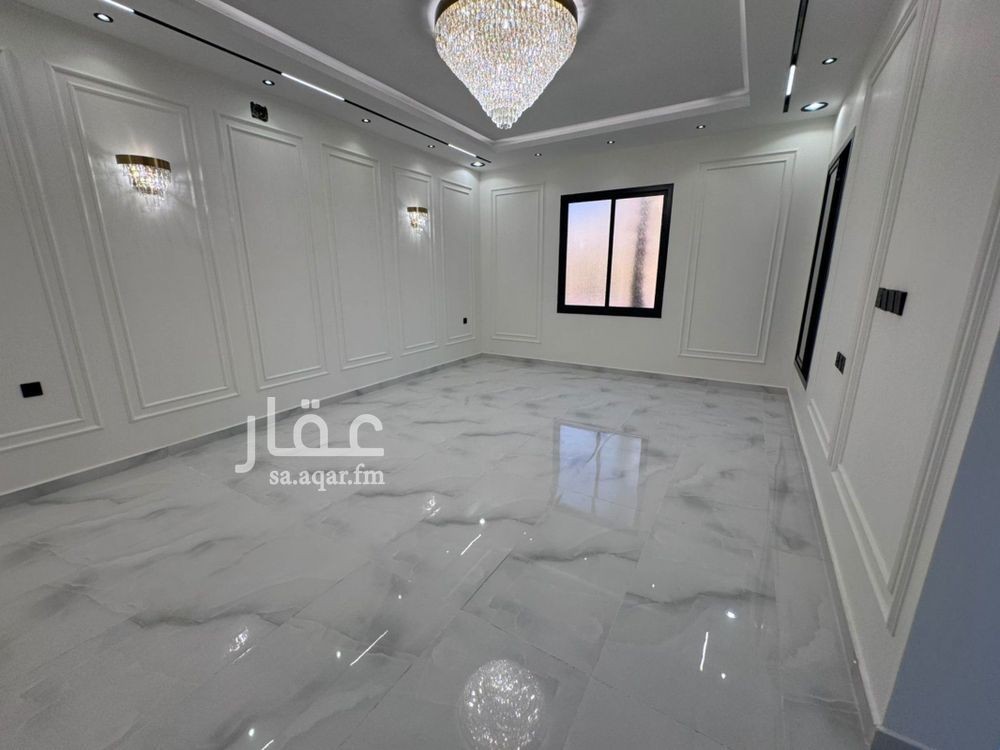 5 bedroom villa in Dhahrat Laban, Riyadh 14