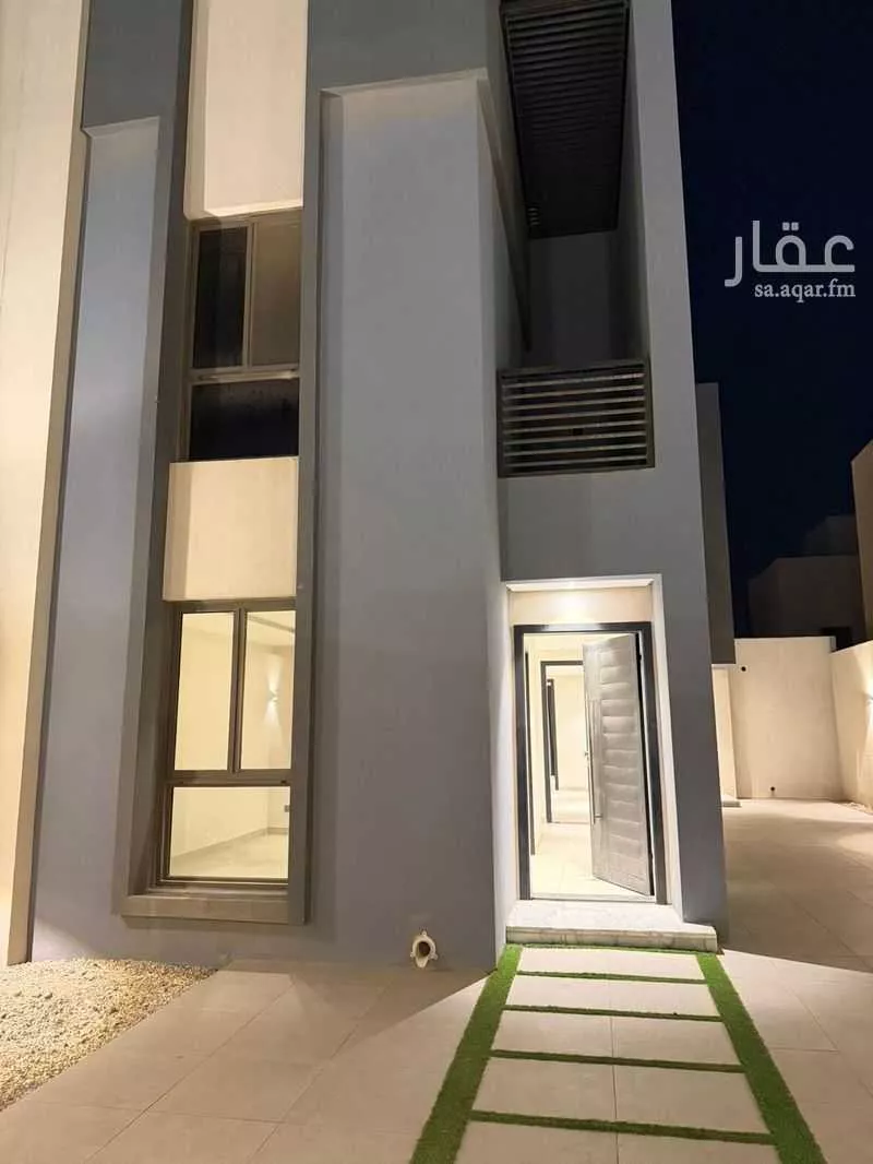 فيلا 5 غرف في عكاظ 21