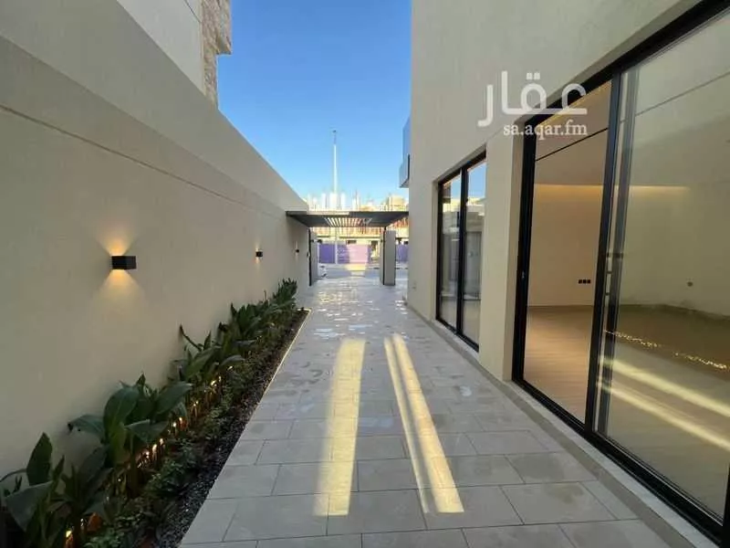 4 bedroom villa in Al Narjis 6