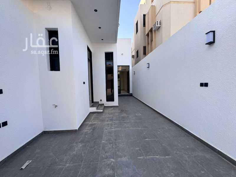 3 bedroom villa in Al Zahrah, Riyadh 7