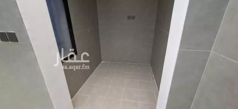 فيلا 5 غرف في العريجاء الوسطى 13