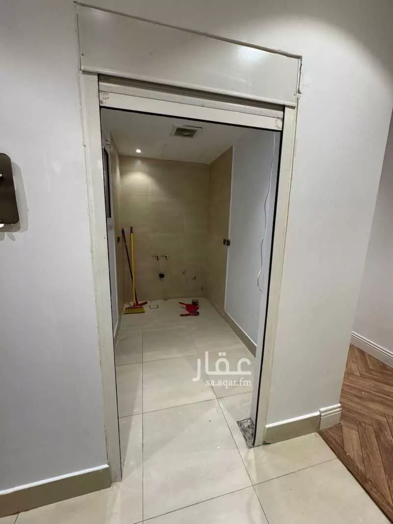 3 bedroom apartment in Al Malqa 7