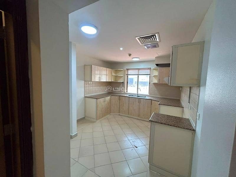 3 bedroom apartment in Al Rawabi, Eastern Province 12