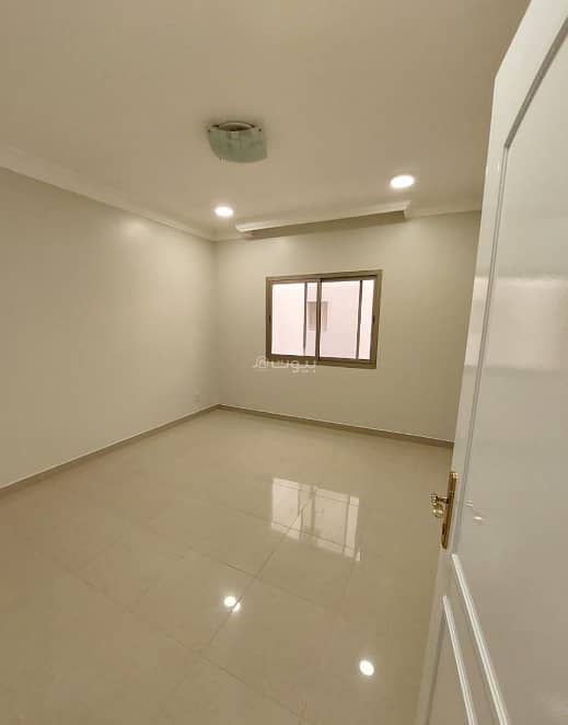 4 bedroom apartment in Hajar, Eastern Province 7
