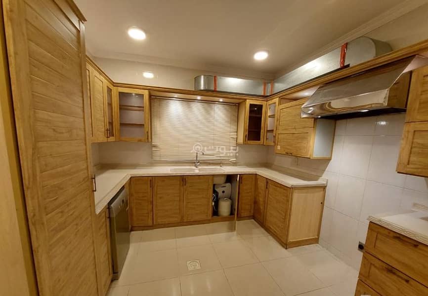 4 bedroom apartment in Hajar, Eastern Province 9