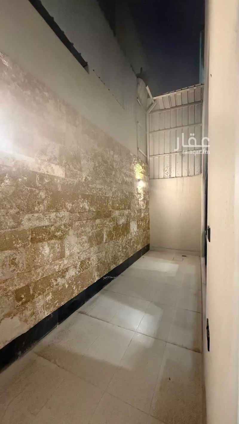فيلا 5 غرف في الملك فيصل 21