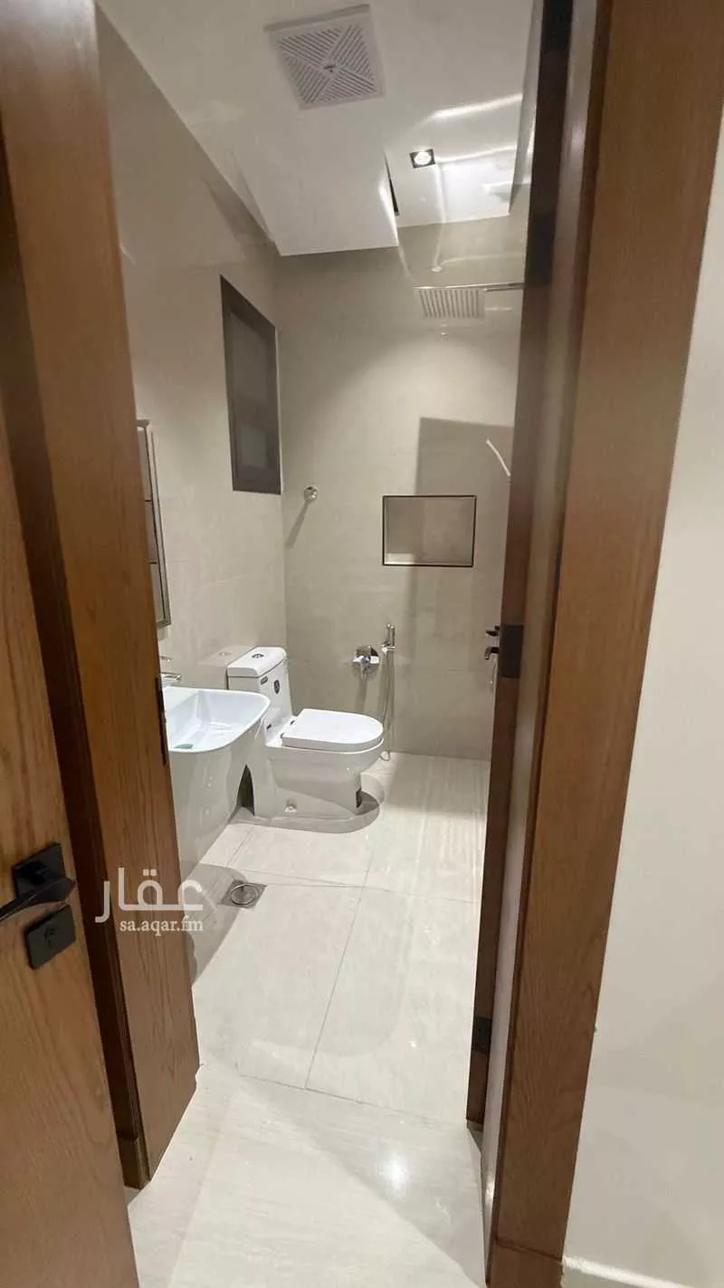 فيلا 5 غرف في الملك فيصل 29