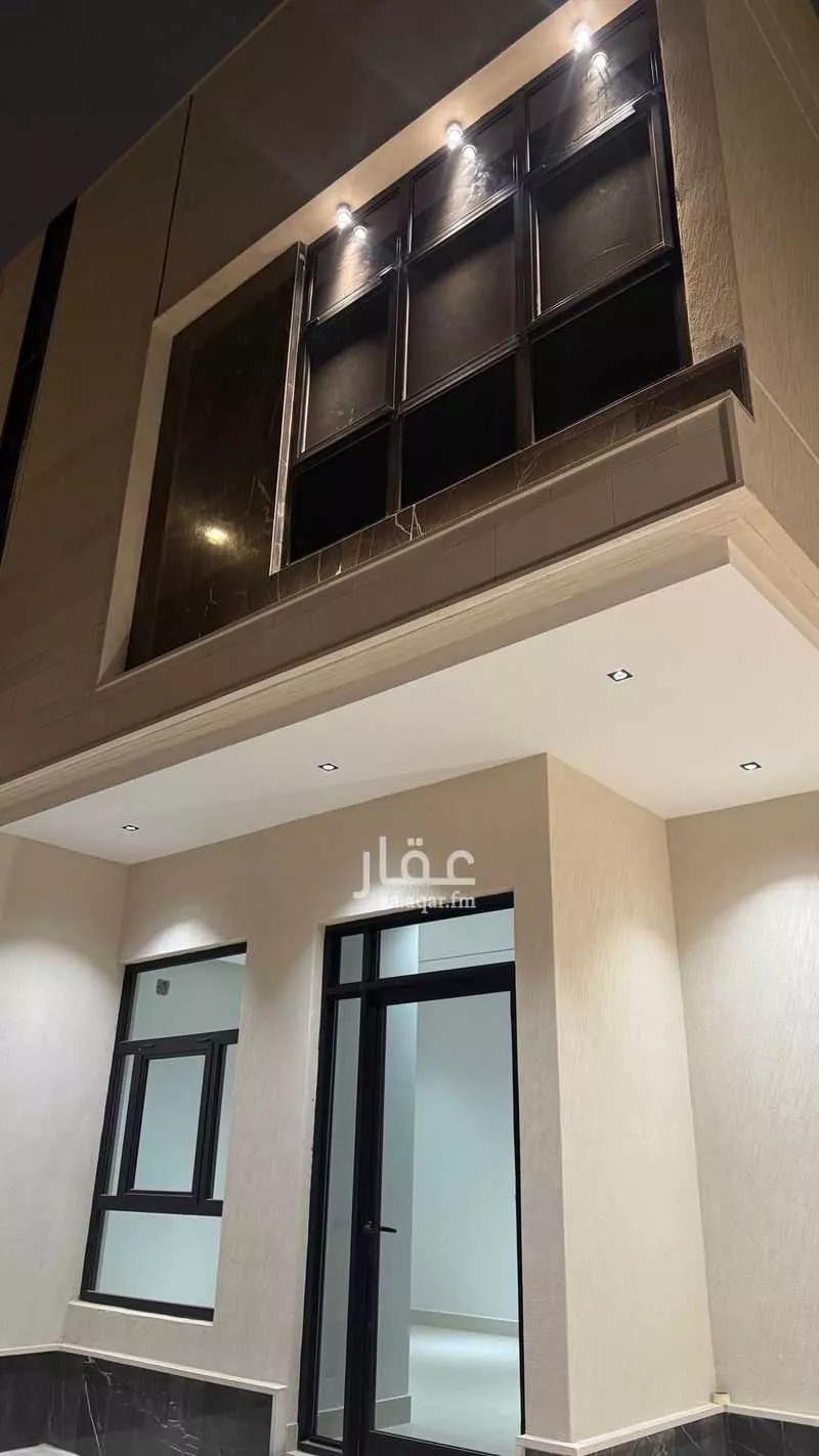 فيلا 5 غرف في الملك فيصل 4