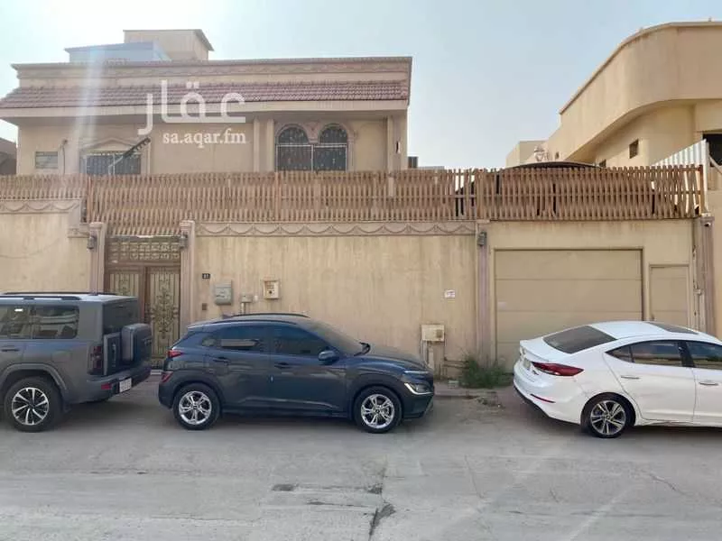 7 bedroom villa in King Fahd 6