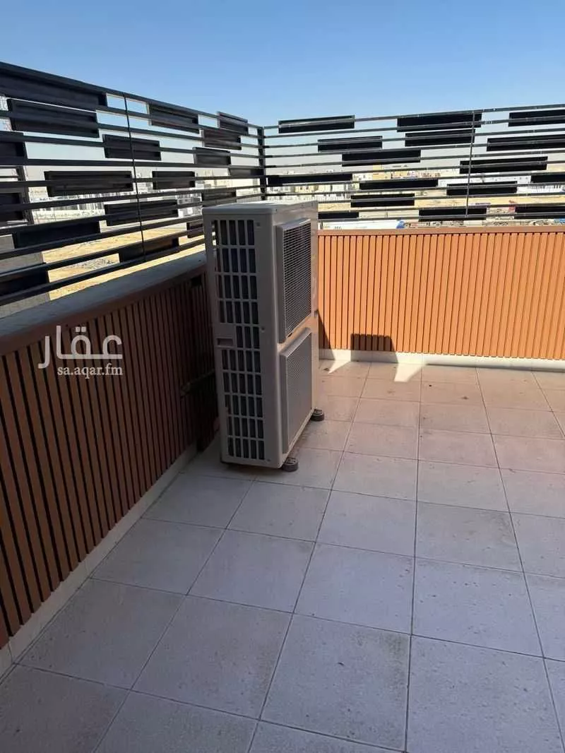 فيلا 6 غرف في العارض 15