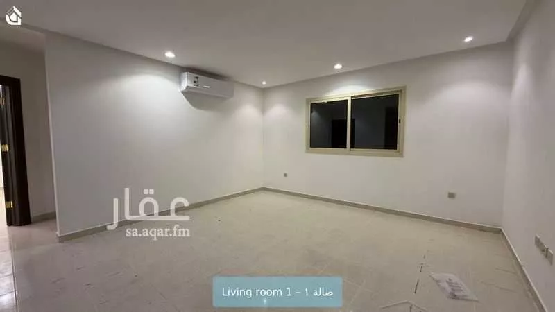 شقة 2 غرف في الملقا 4