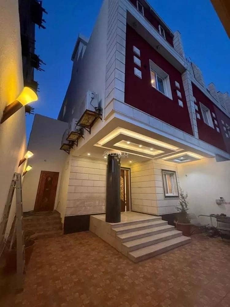 5 bedroom villa in Al Fardus, Jeddah 2