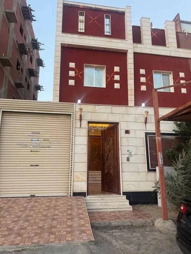 5 bedroom villa in Al Fardus, Jeddah 3