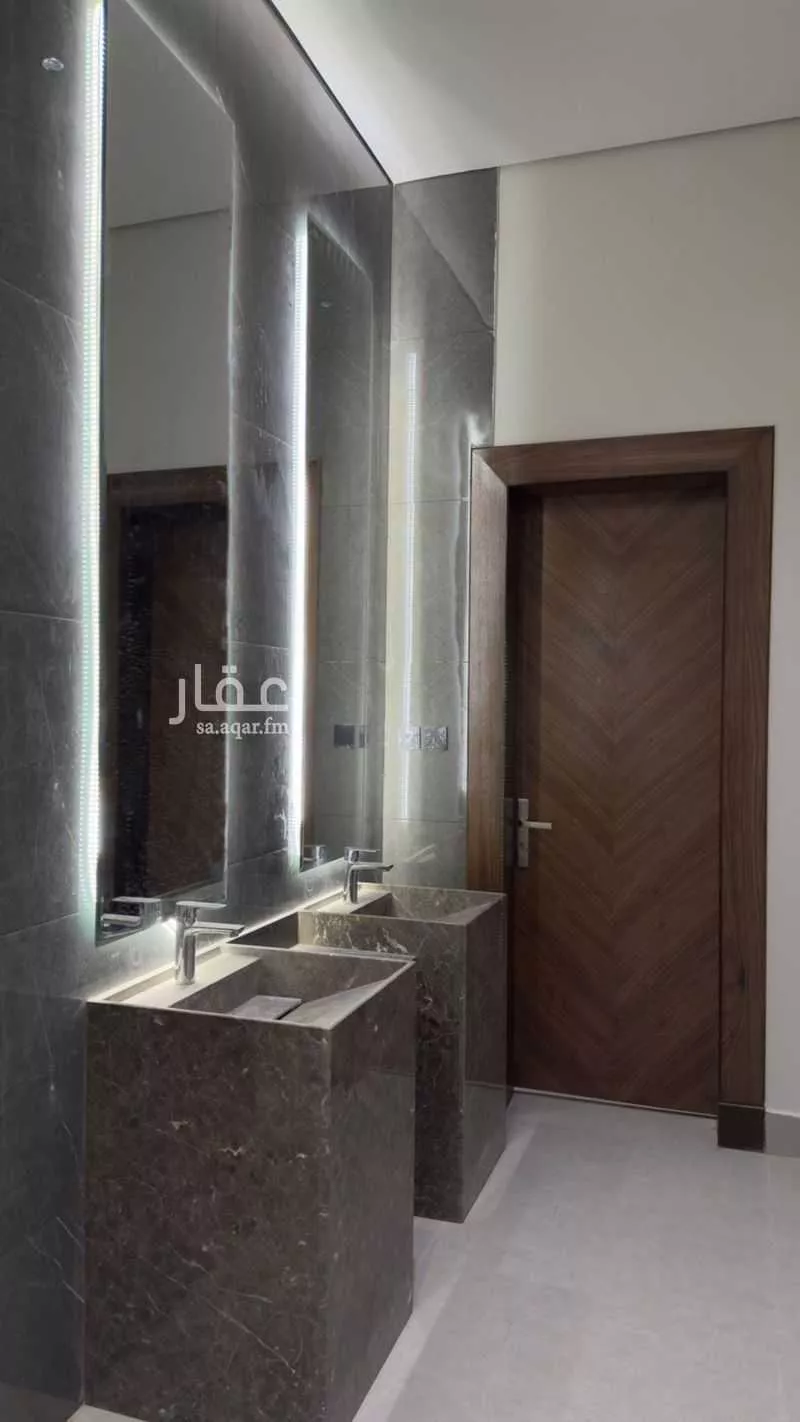 فيلا 4 غرف في الرمال 6