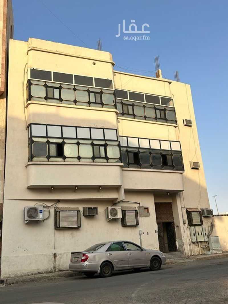 10 bedroom building in Bani Muawiyah, Madinah