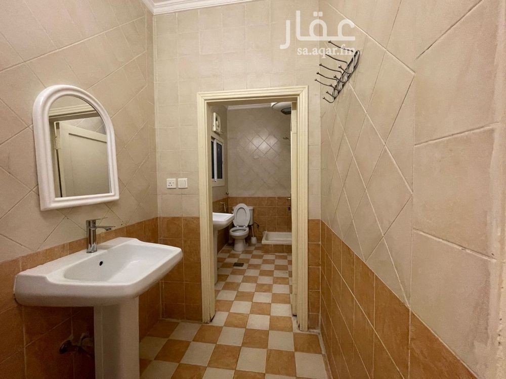 5 bedroom building in Al Aziziyah, Makkah 10