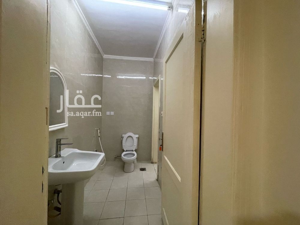 5 bedroom building in Al Aziziyah, Makkah 9