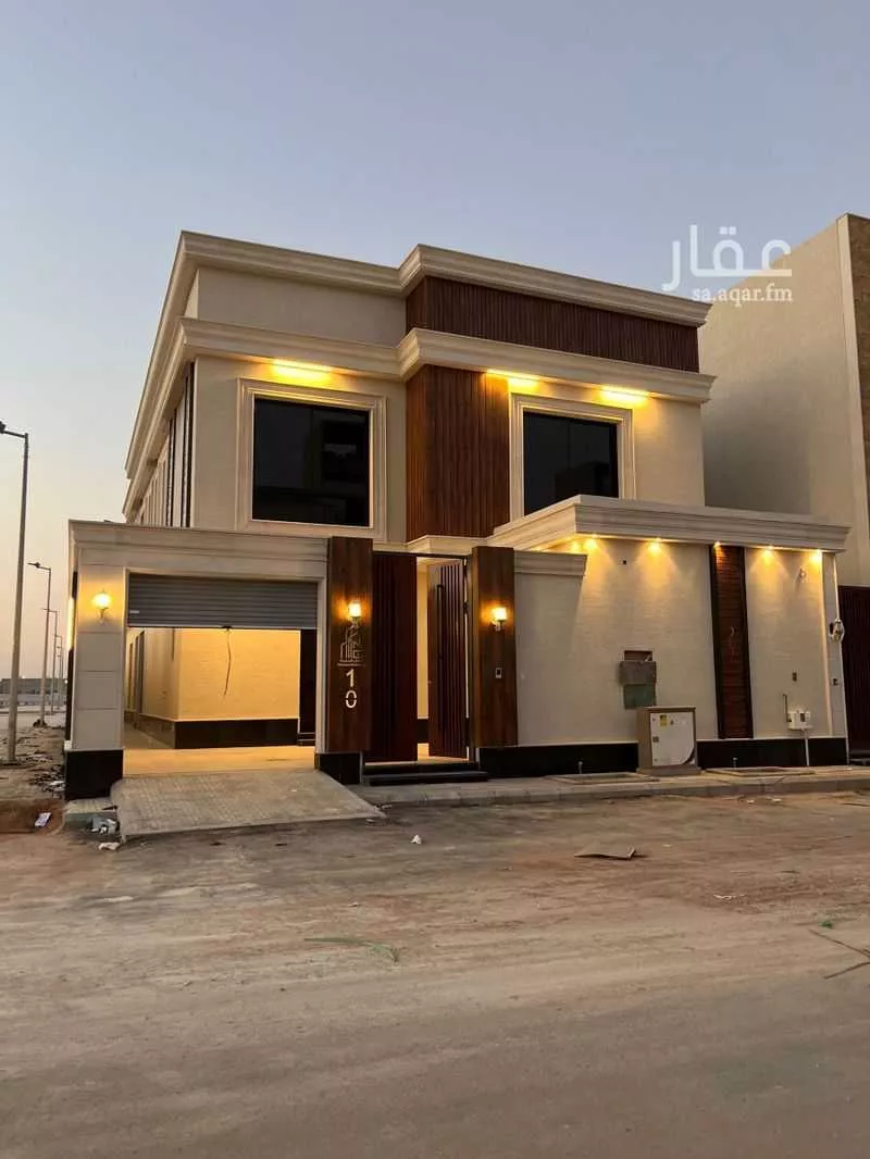 5 bedroom villa in Al Rimal 2