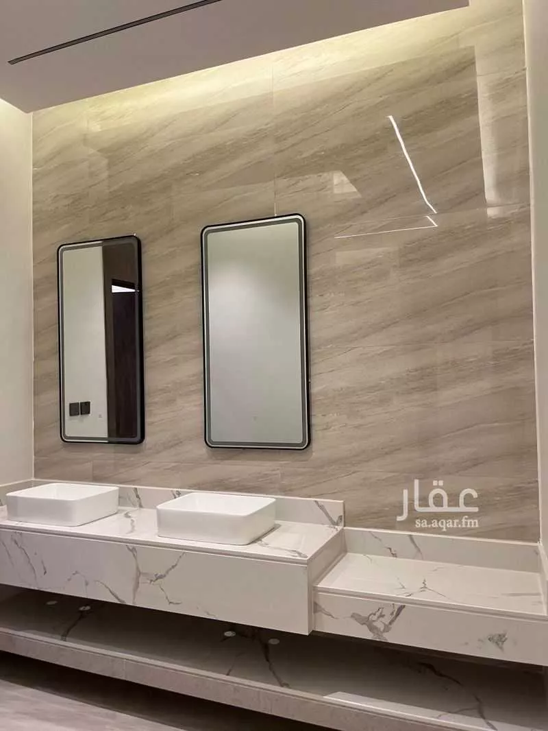 5 bedroom villa in Al Rimal 11