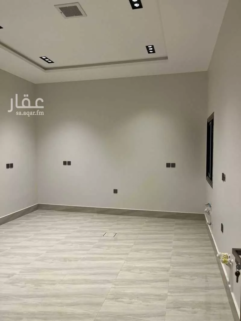 5 bedroom villa in Al Rimal 15