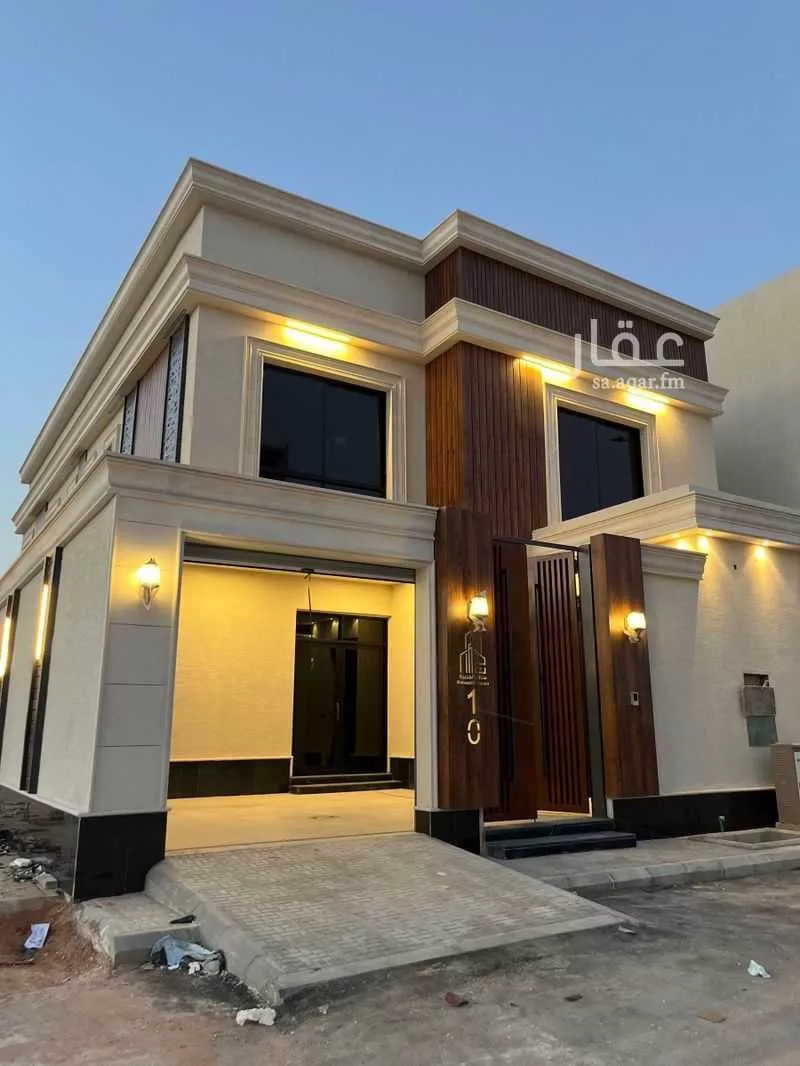 5 bedroom villa in Al Rimal 3