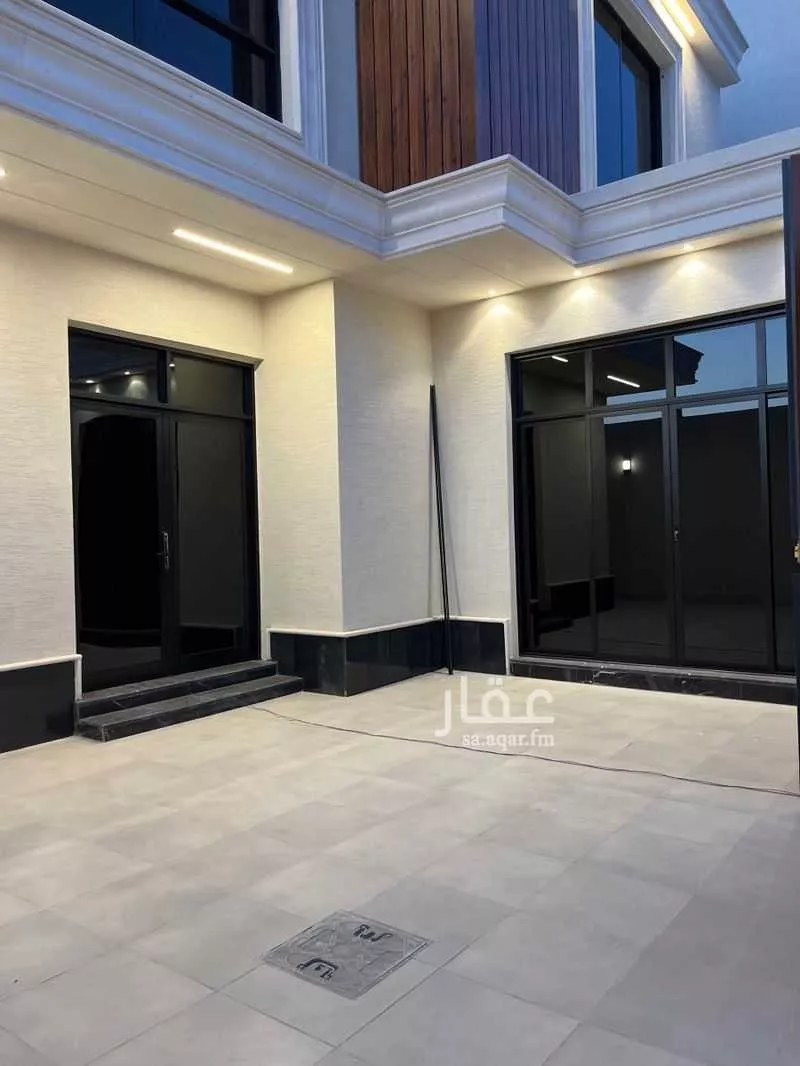5 bedroom villa in Al Rimal 6