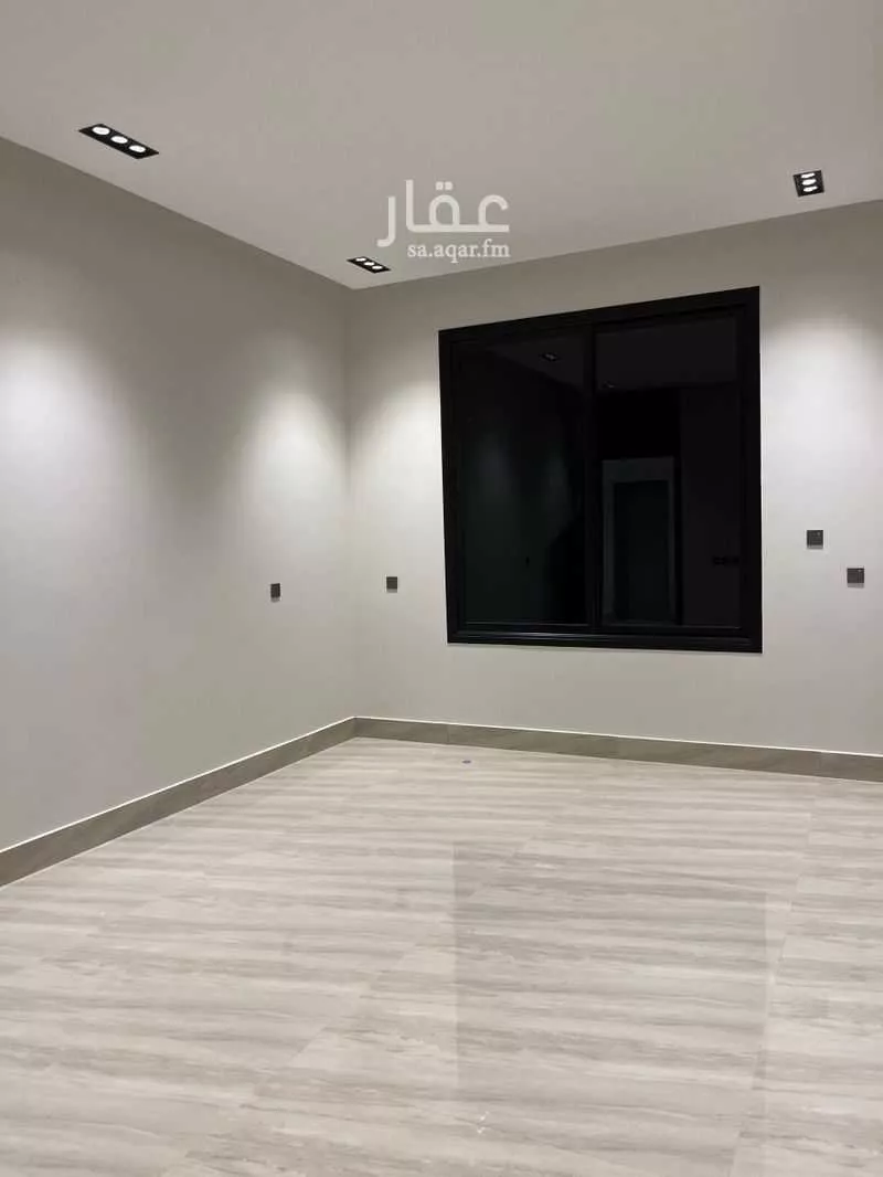 5 bedroom villa in Al Rimal 10