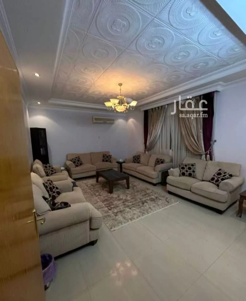 6 bedroom villa in Al Rawdah 9