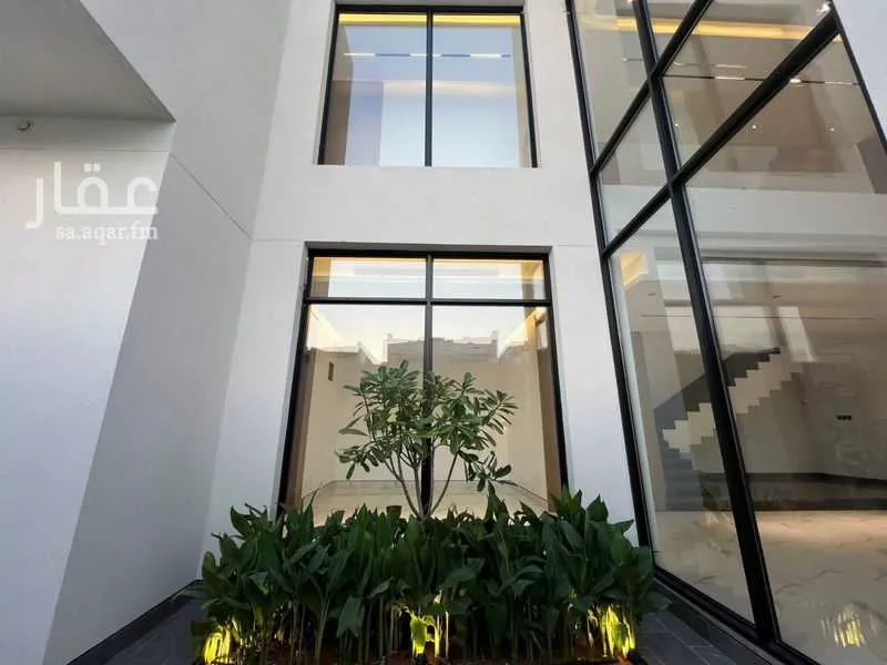 4 bedroom villa in Al Narjis 8