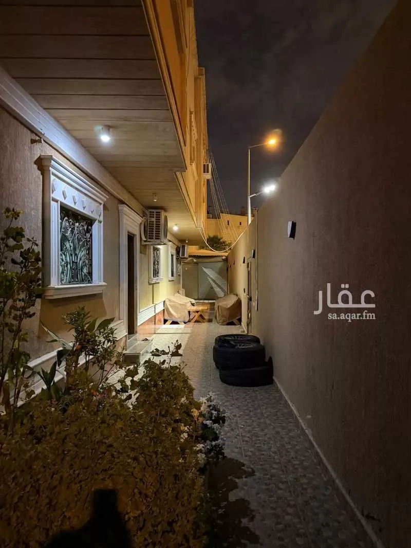 12 bedroom villa in Ishbiliyah 10