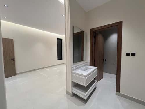 5 bedroom floor in Al Wisam 3