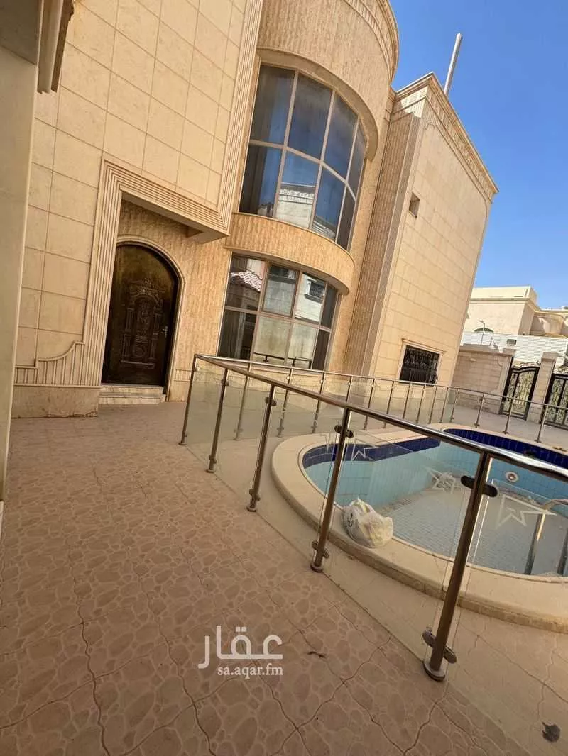 فيلا 14 غرف في الوادي 2
