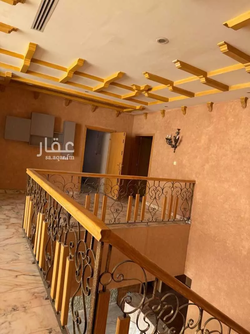 فيلا 14 غرف في الوادي 10