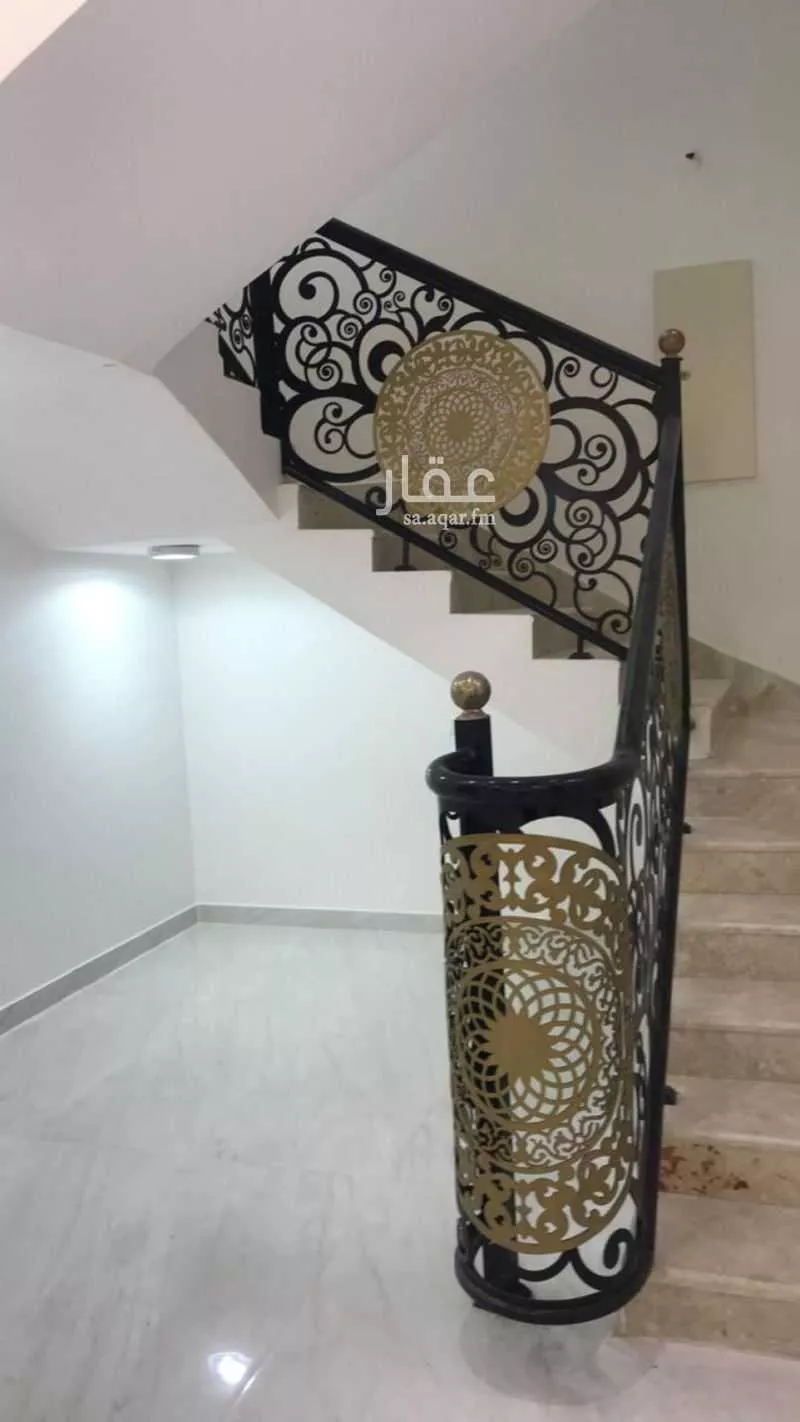 5 bedroom apartment in Al Qadisiyah 9