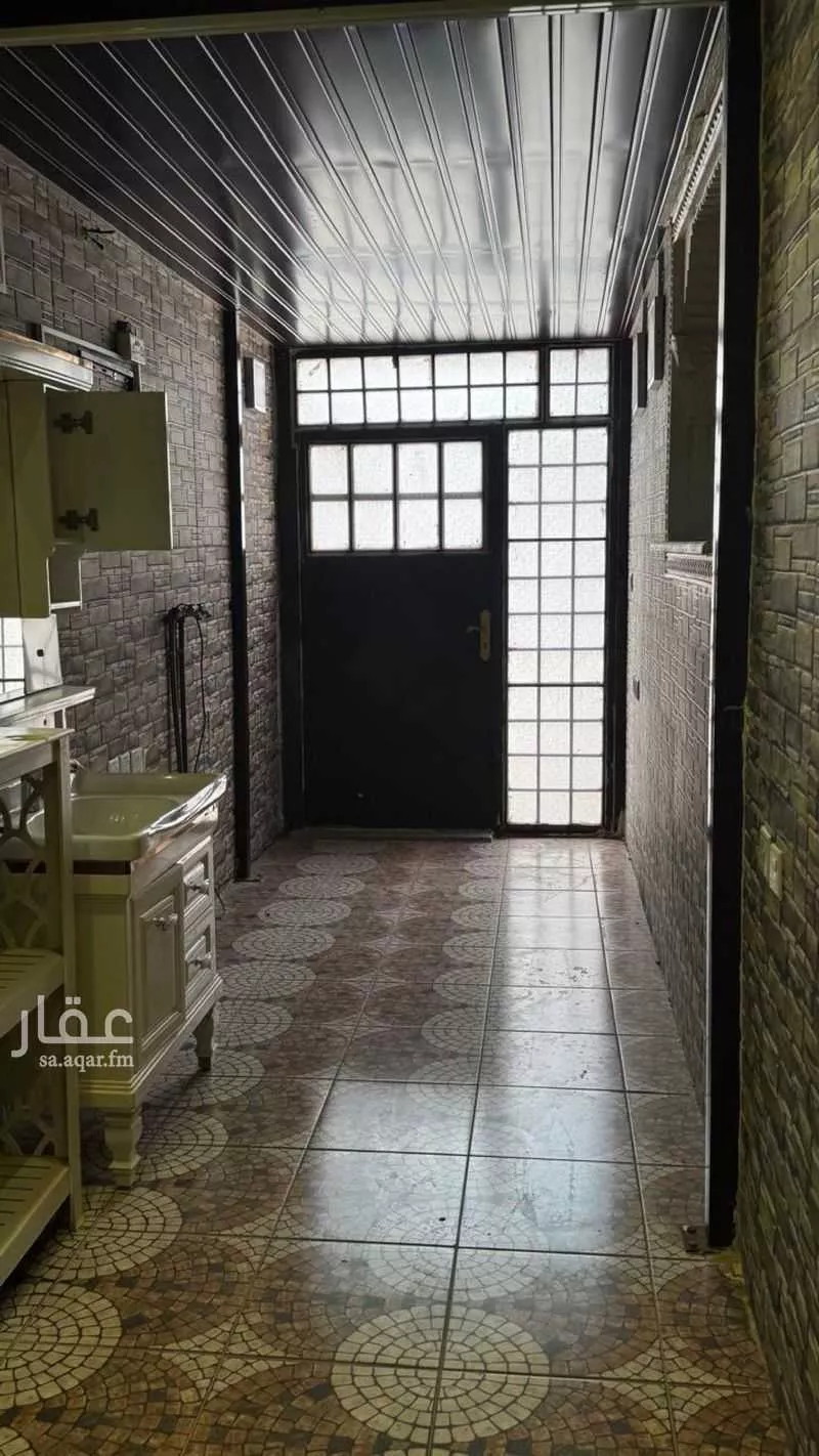 6 bedroom villa in Dhahrat Al Badiah, Riyadh 14