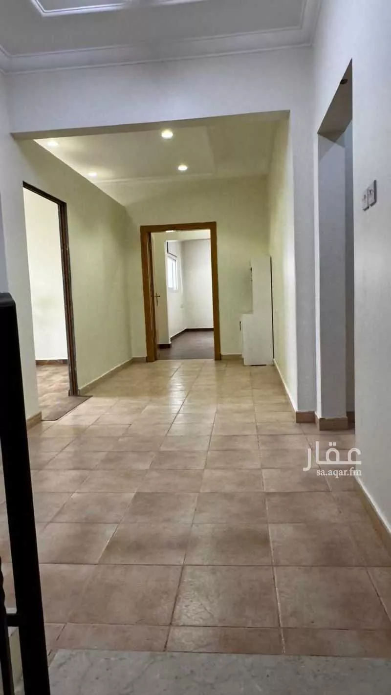 6 bedroom villa in Dhahrat Al Badiah, Riyadh 15