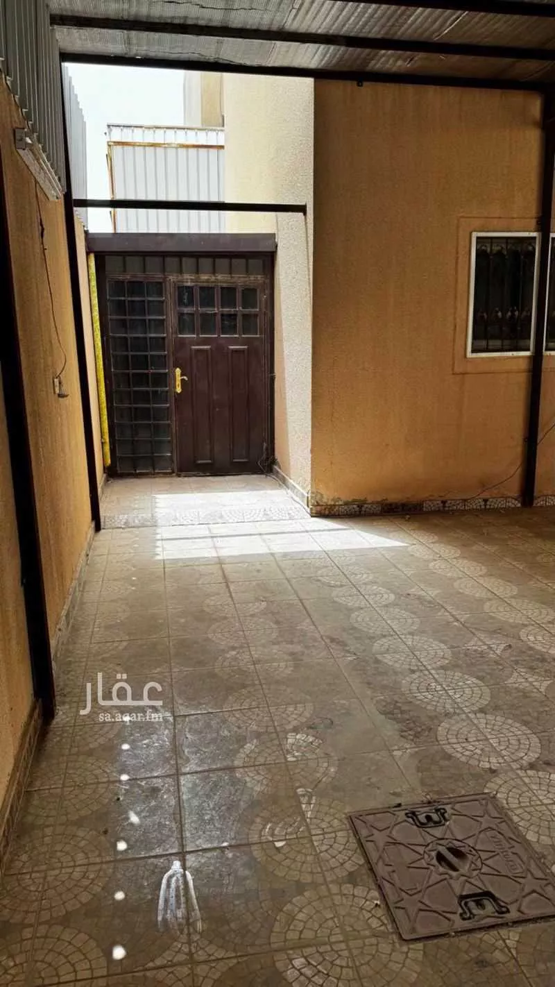 6 bedroom villa in Dhahrat Al Badiah, Riyadh 6