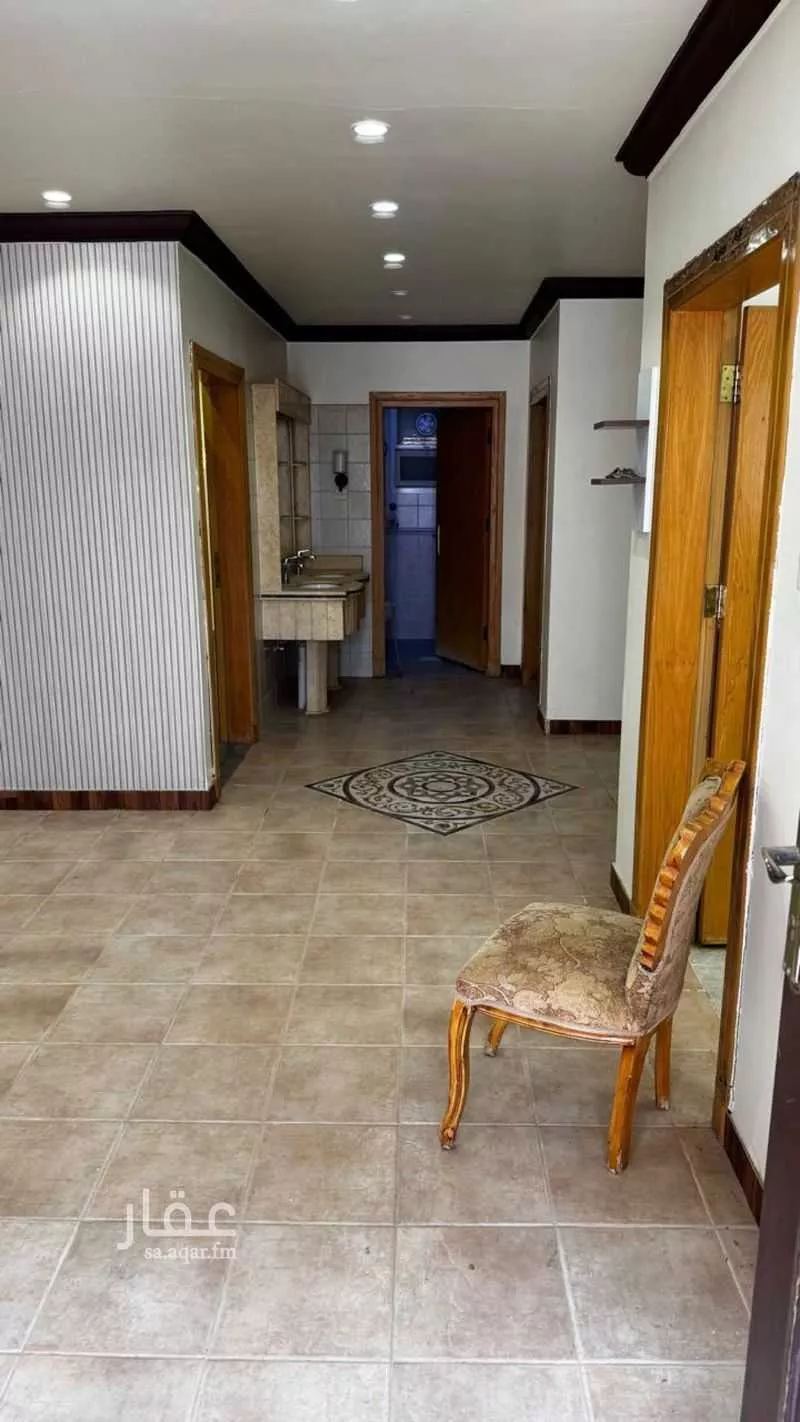 6 bedroom villa in Dhahrat Al Badiah, Riyadh 7