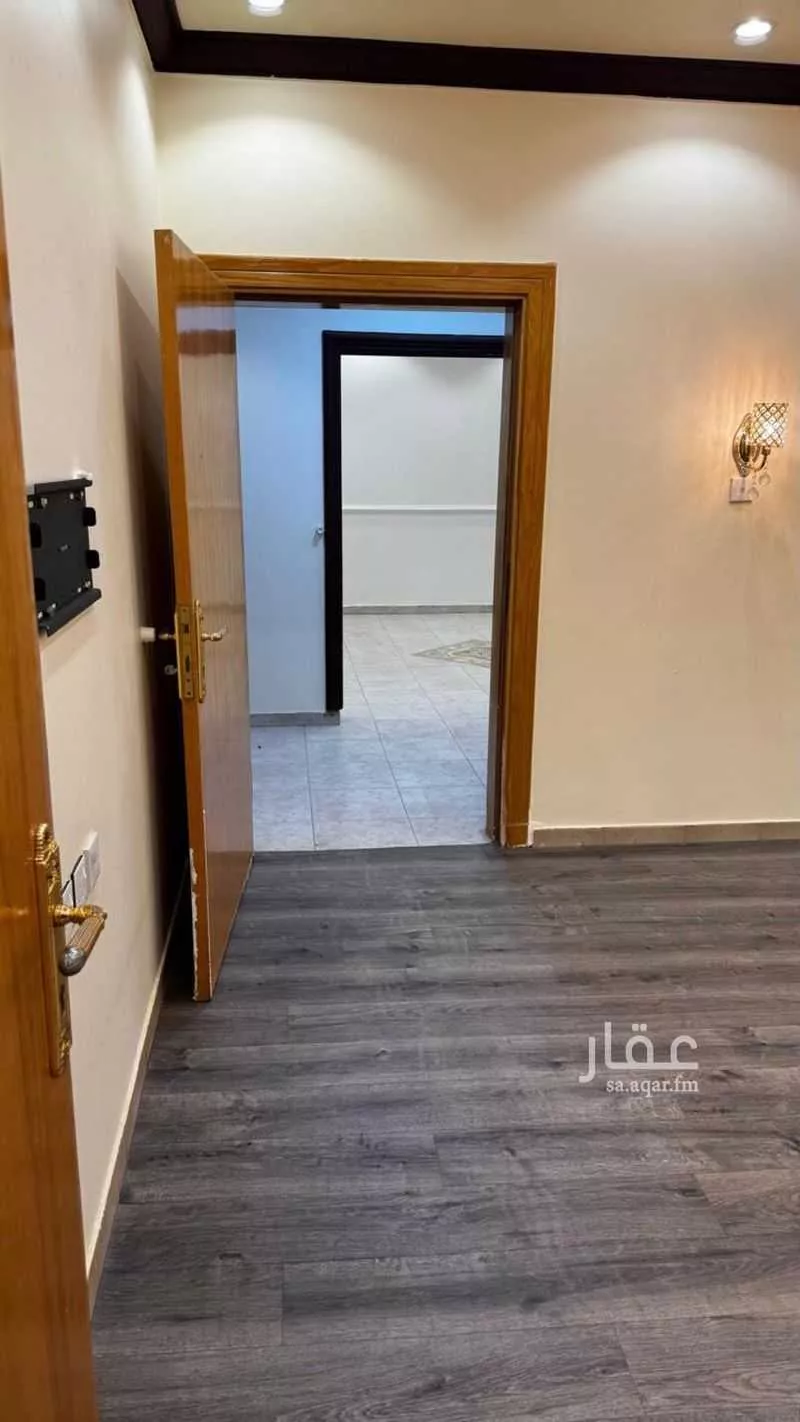 6 bedroom villa in Dhahrat Al Badiah, Riyadh 10