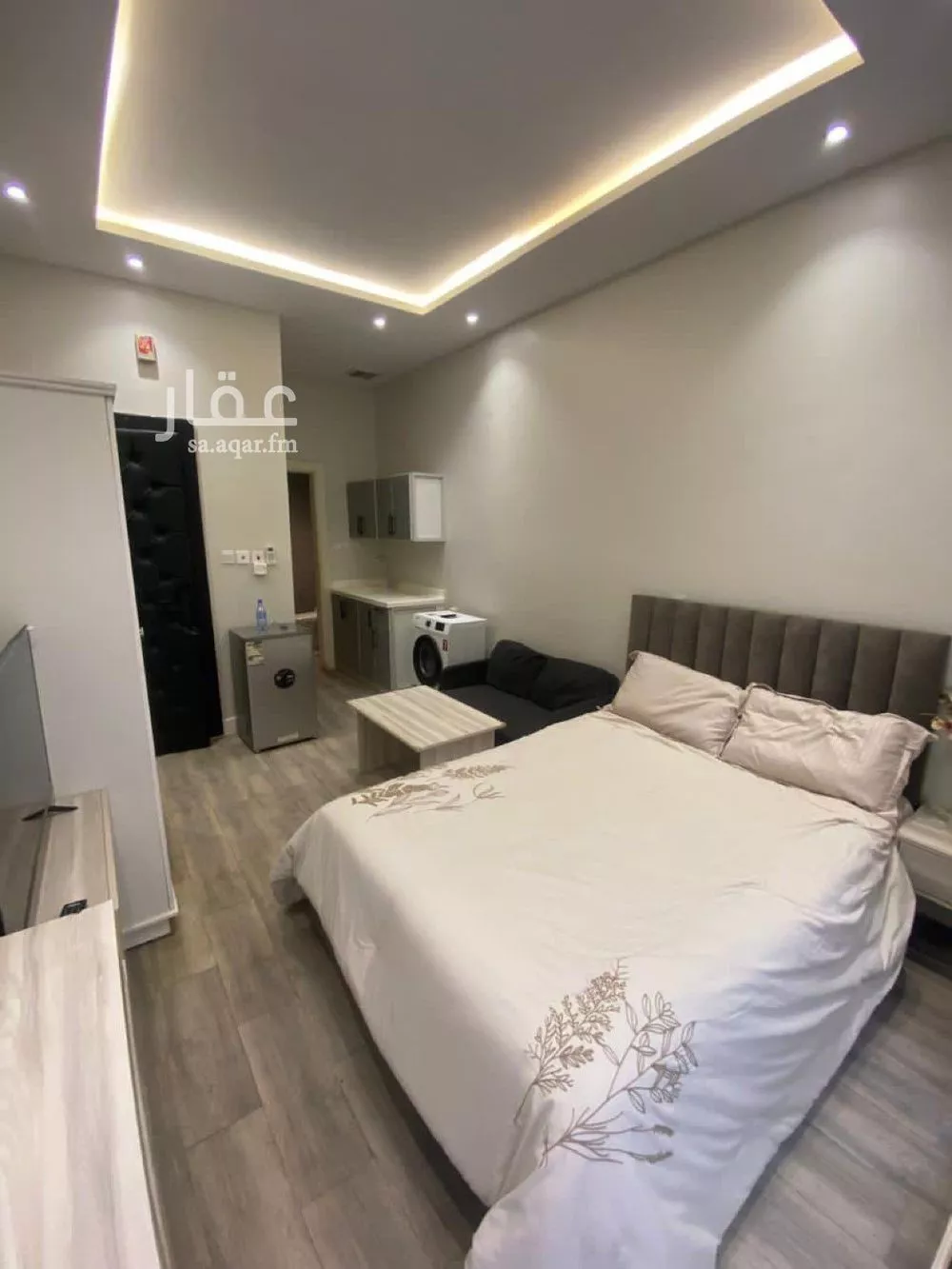 1 bedroom apartment in Al Falah 3