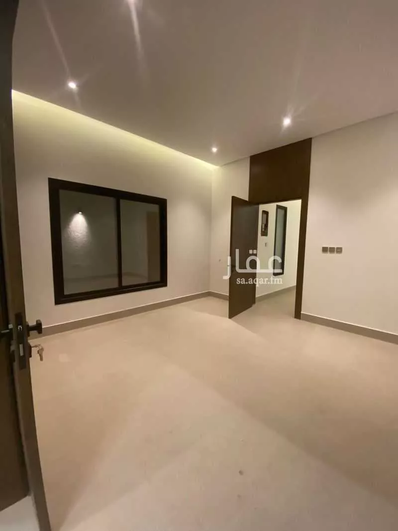 5 bedroom villa in Al Rimal 6