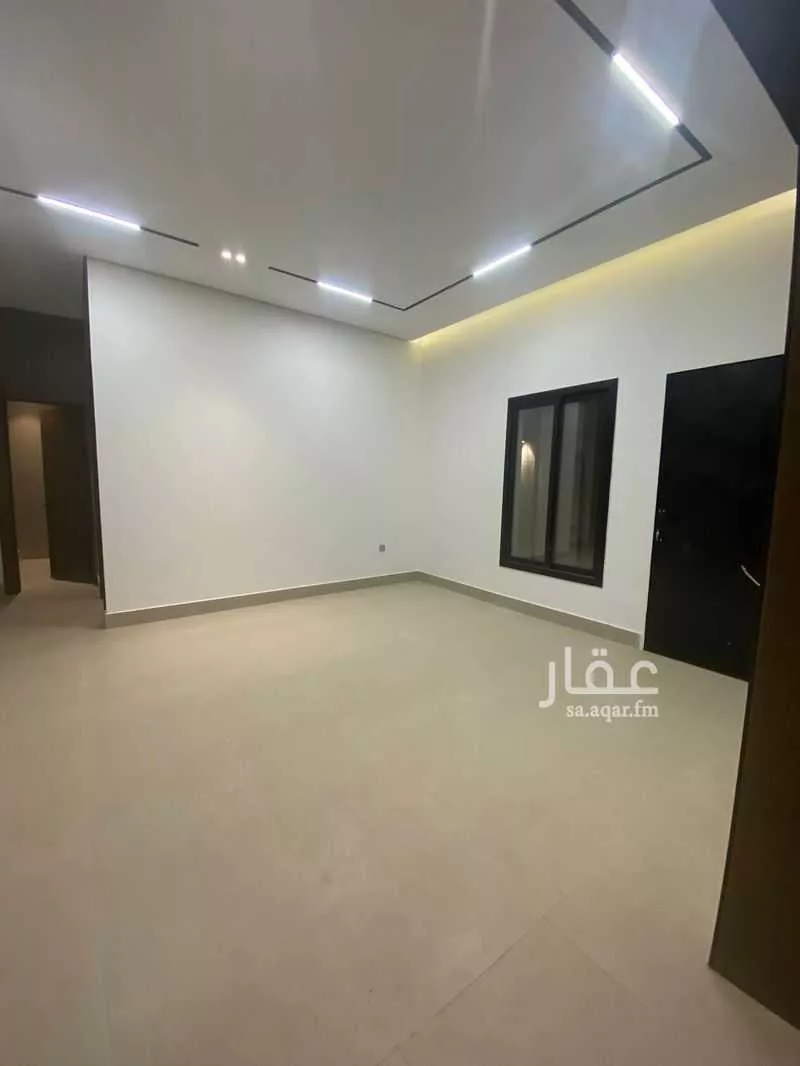 5 bedroom villa in Al Rimal 8